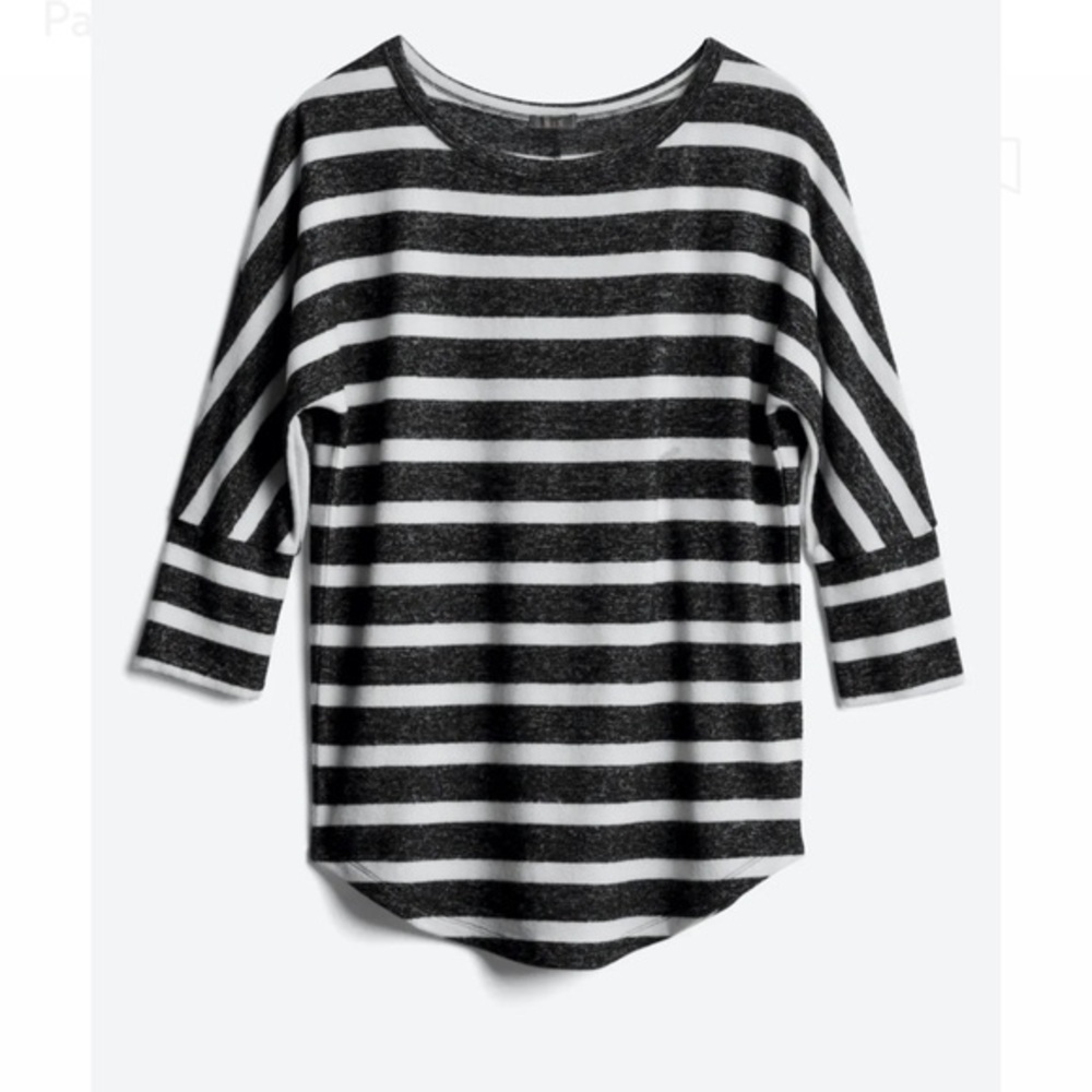 MIX BY 41 HAWTHORN Paulsen Brushed Dolman Knit Top size M